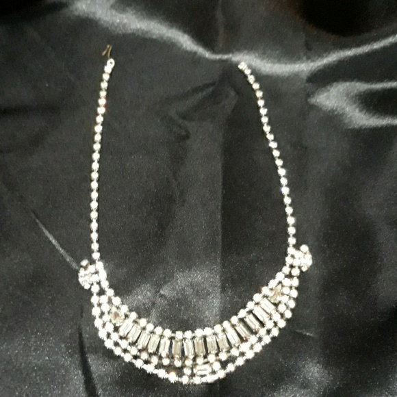 VINTAGE Rhinestone Necklace - Picture 7 of 8